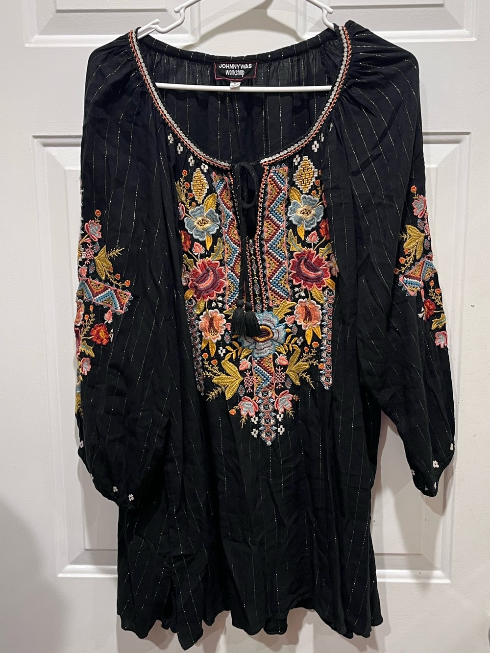 Johnny Was Black Embroidered Boho Tunic with Multicolor Floral Detail 1X